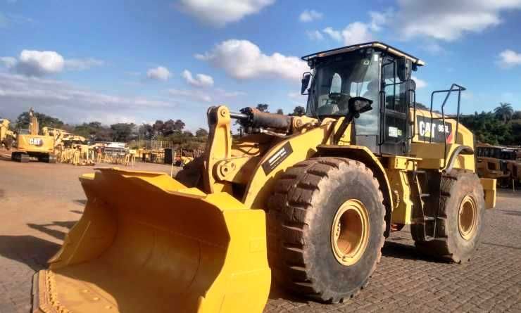 Carregadeira Pneu&nbsp;CATERPILLAR&nbsp;966L - 20G528