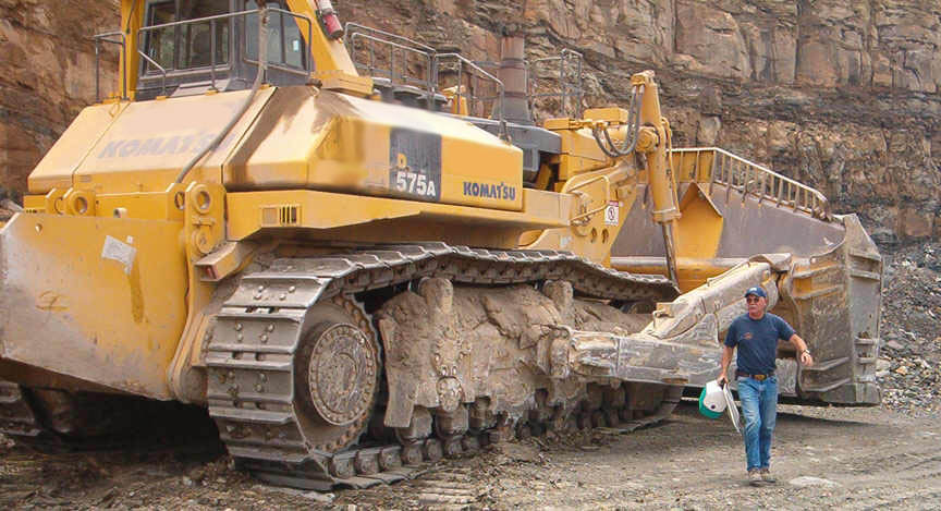 Trator KOMATSU D575A Maior que CAT D11 | Curiosidade | Tratorex ...