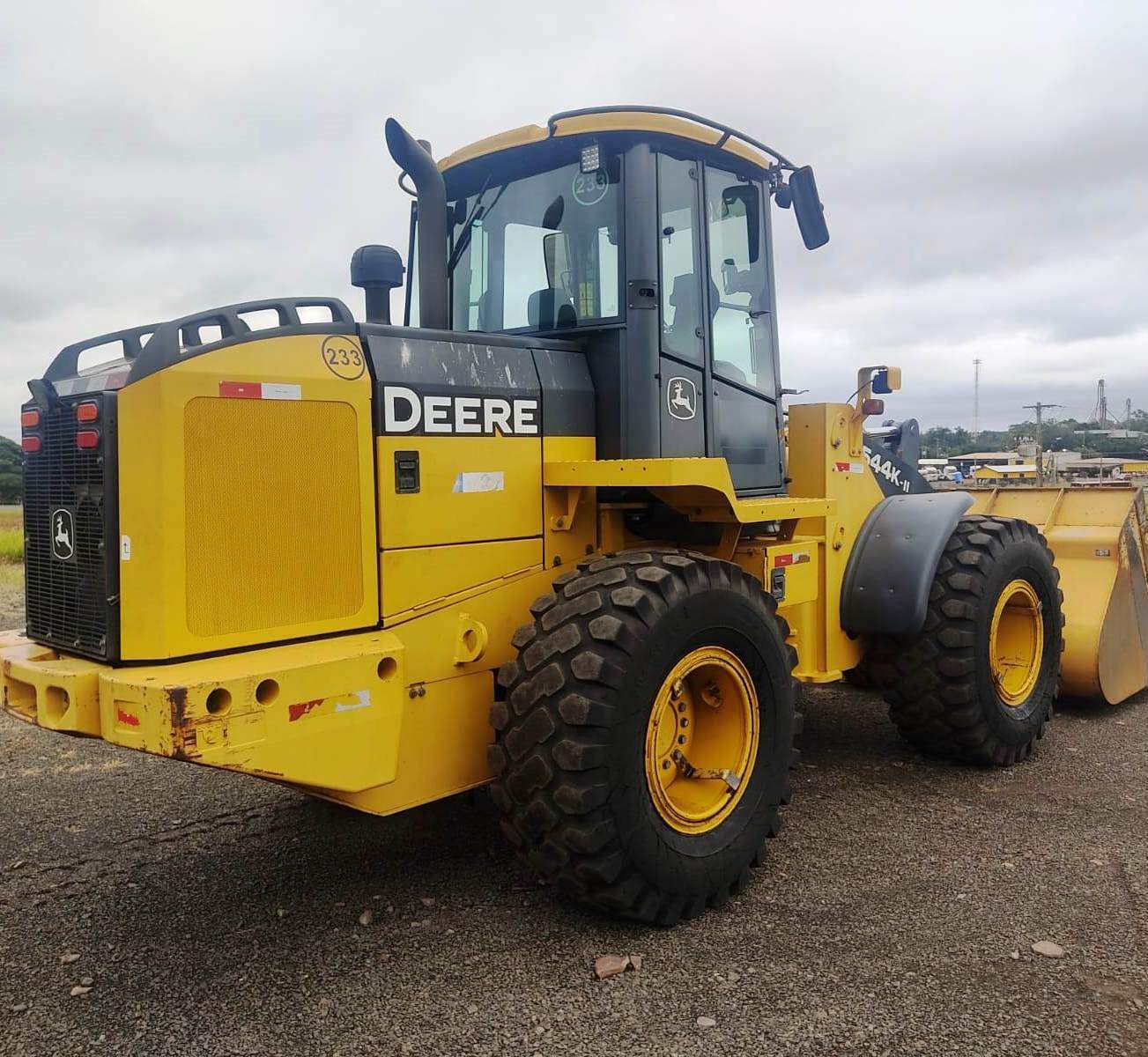 Carregadeira Pneu JOHN DEERE 544K - 24G315