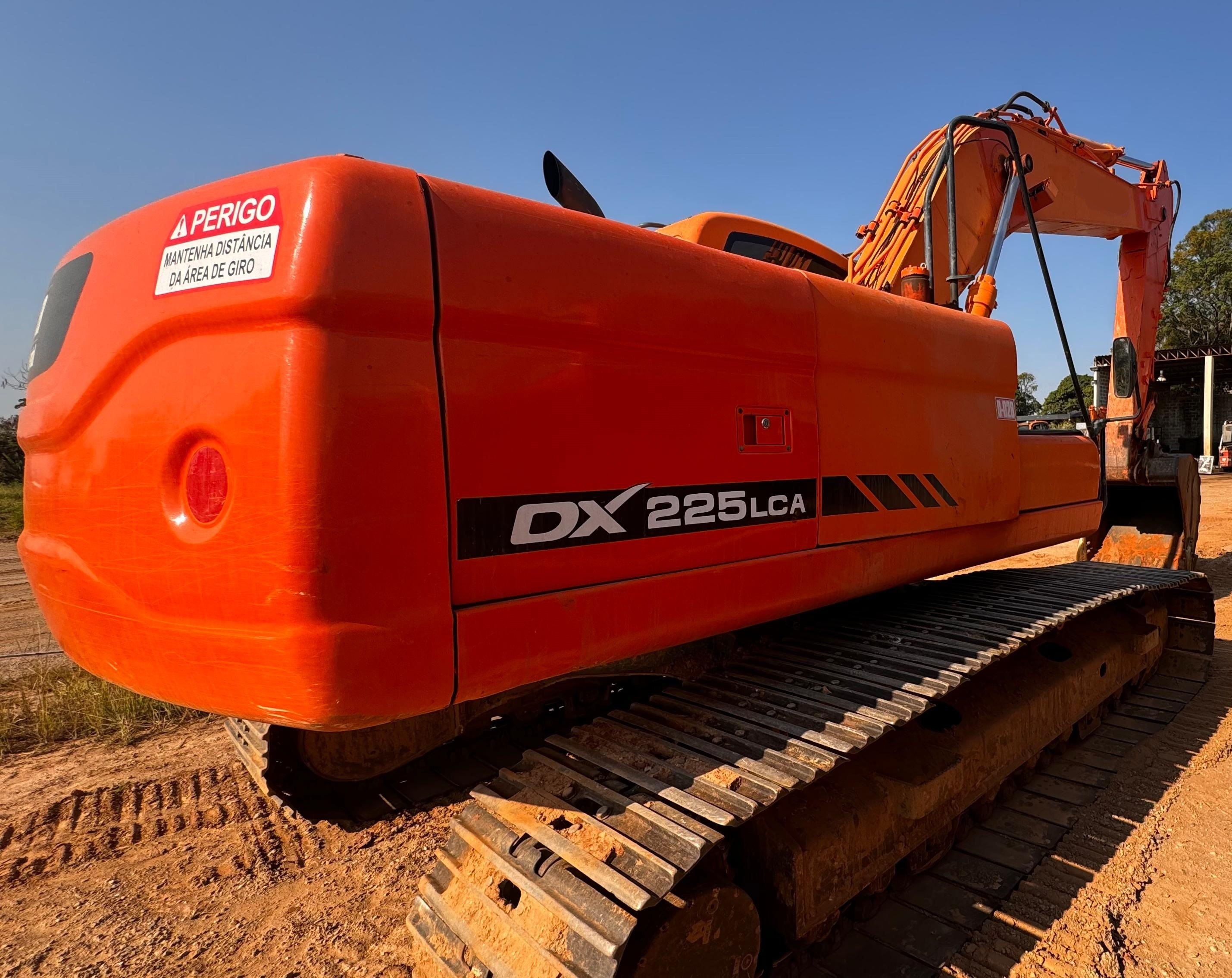 Escavadeira DOOSAN DX225 - 24H309