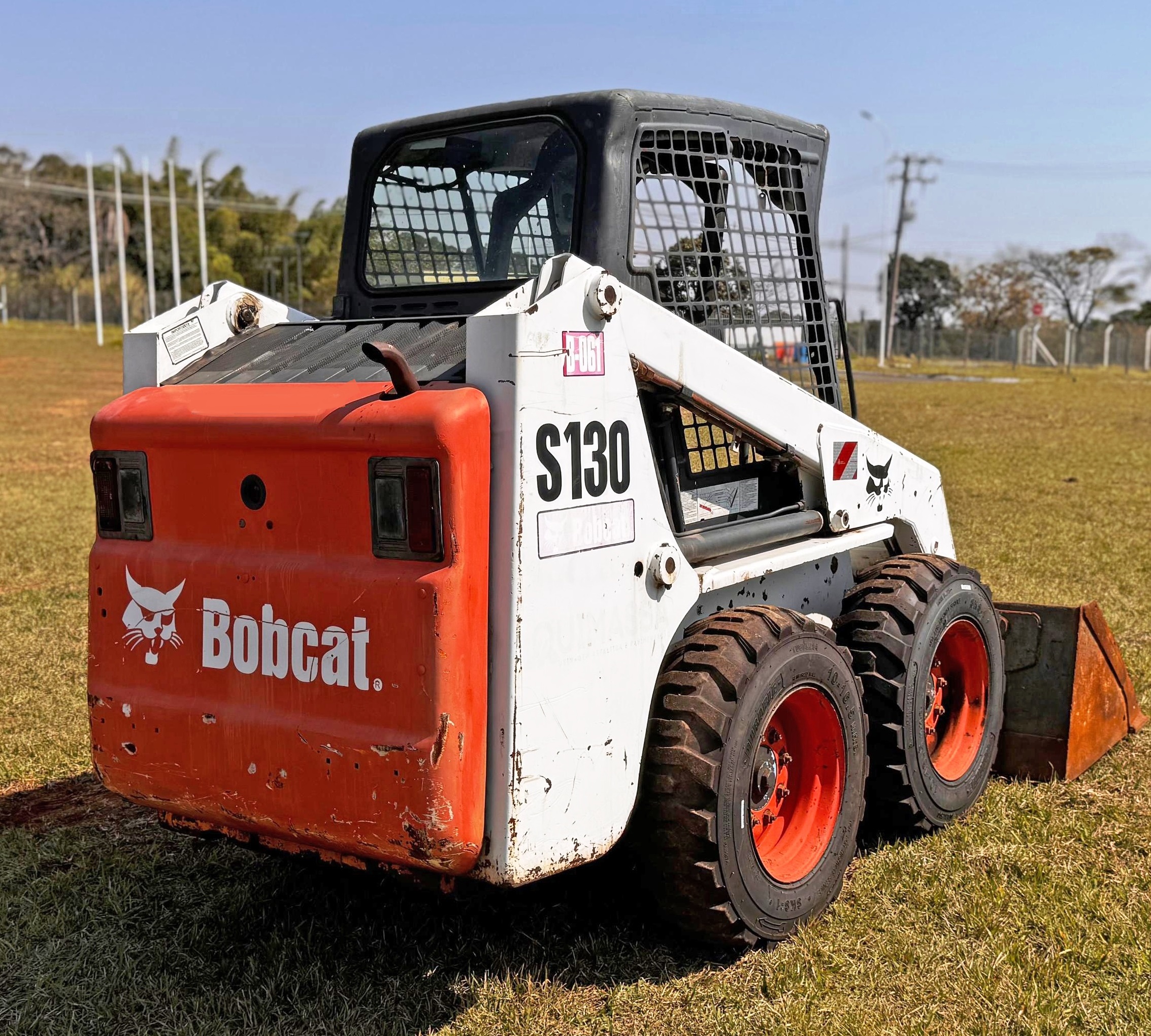 Mini Carregadeira BOB CAT S130 - 24H312