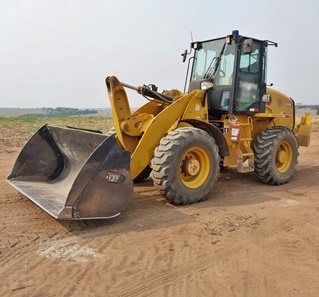 Carregadeira Pneu CATERPILLAR 920K - 24J208