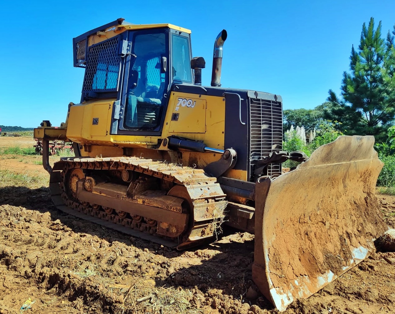 Trator Esteira JOHN DEERE 700J - 24J306