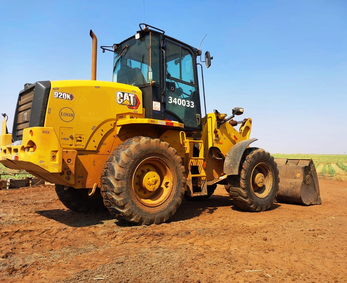 Carregadeira Pneu CATERPILLAR 920K - 24J405