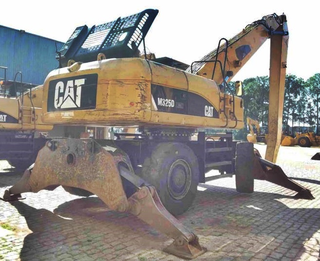 Escavadeira CATERPILLAR M325D - 24J412