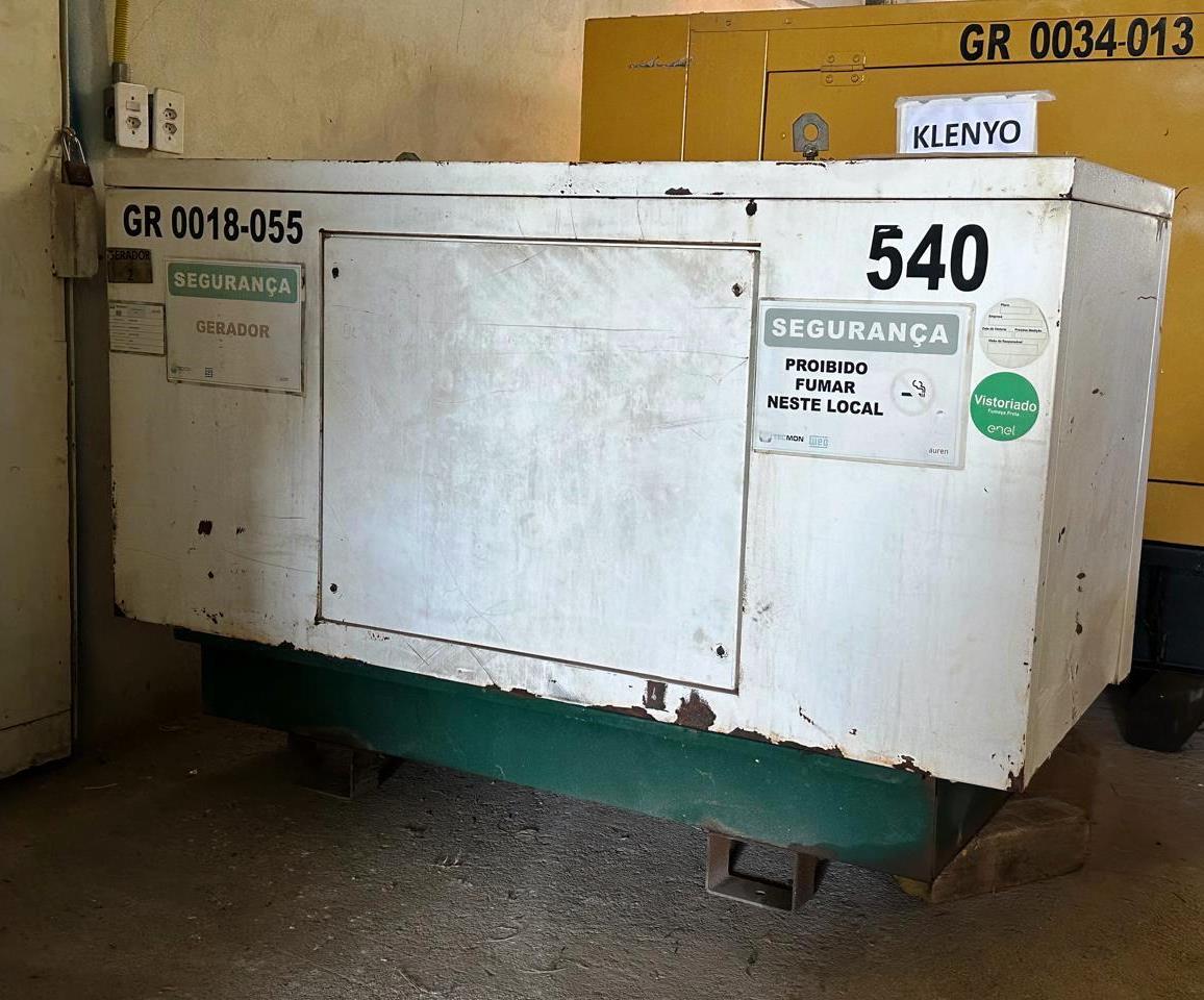 Grupo Gerador LISTER PETTER 15 KVA - 24L303