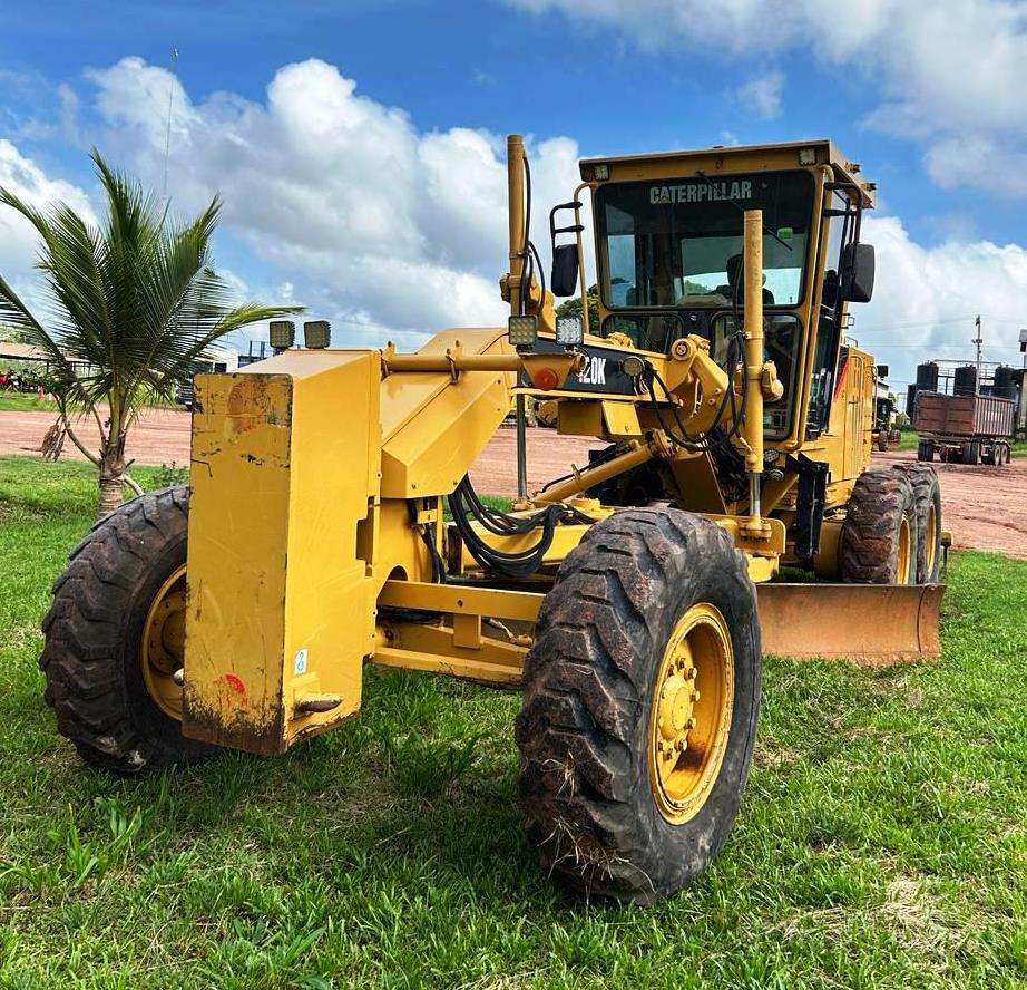 Motoniveladora CATERPILLAR 120K - 25A414