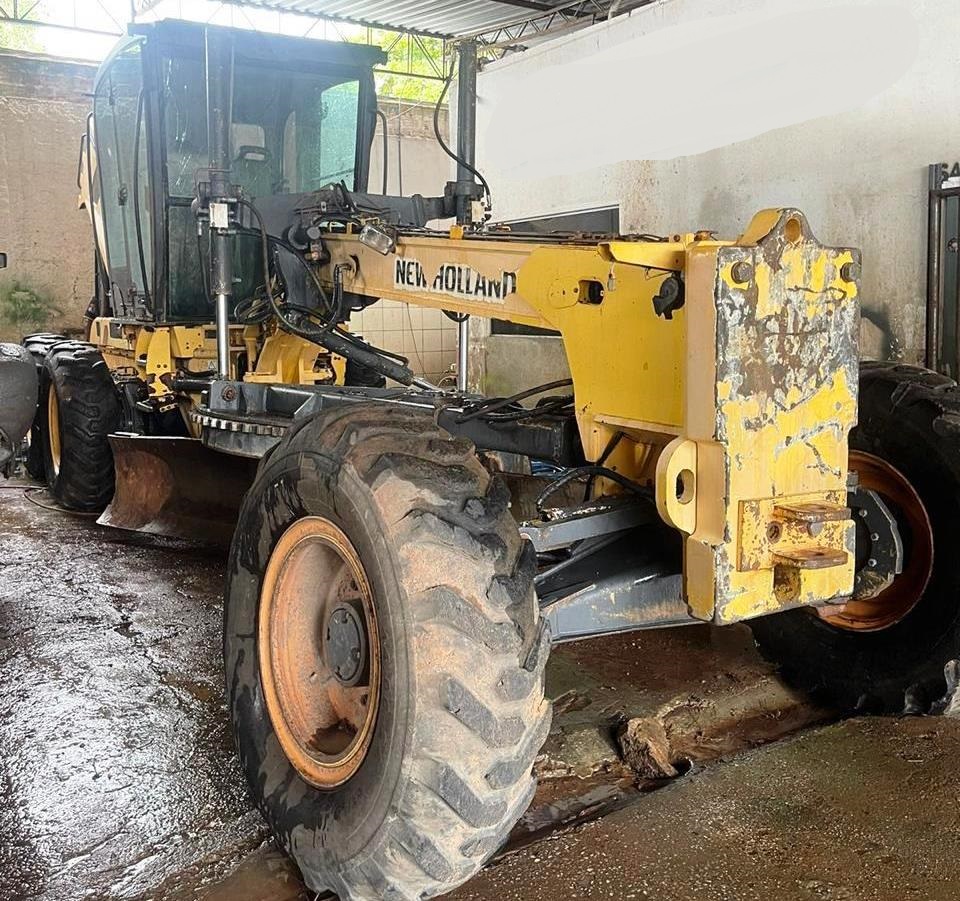 Motoniveladora NEW HOLLAND RG170 - 25D407