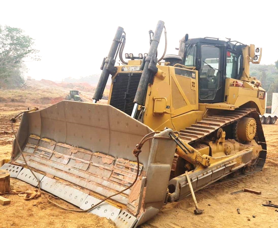 Trator Esteira CATERPILLAR D8T - 25D503