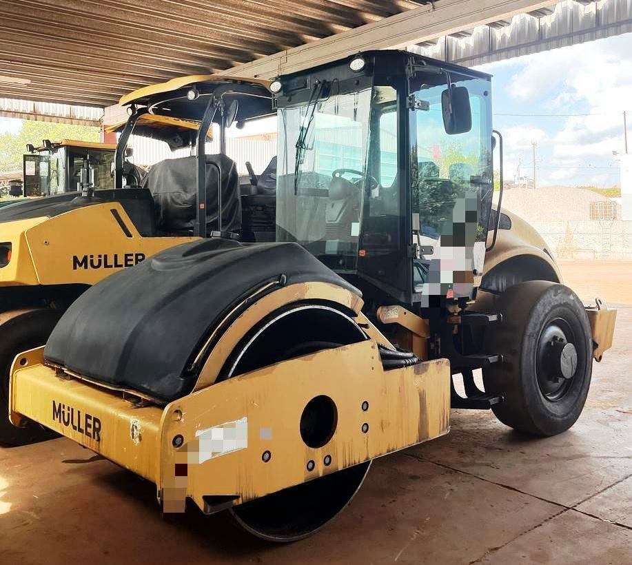 Rolo Compactador MULLER VAP55 - 25D505