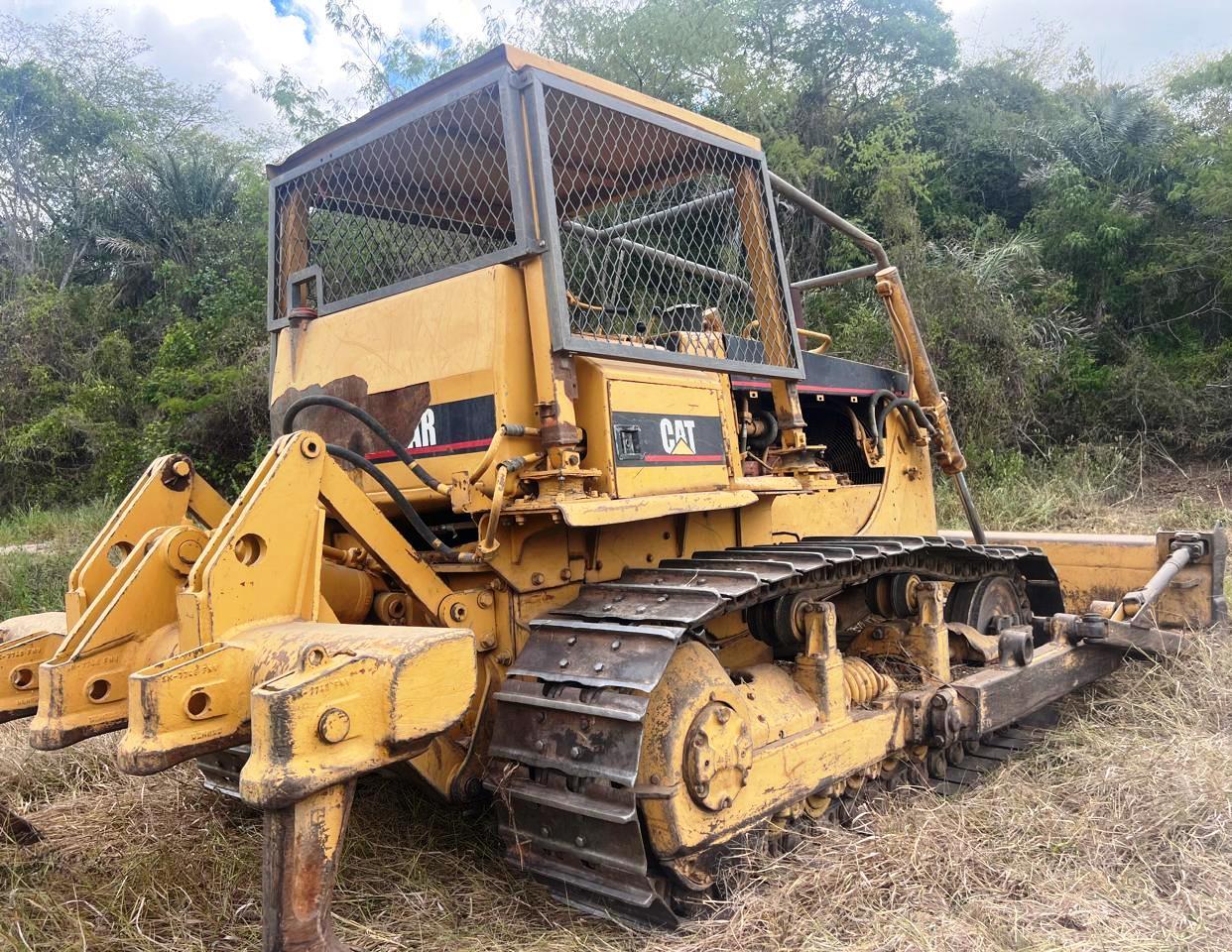 Trator Esteira CATERPILLAR D6EPS - 25E101