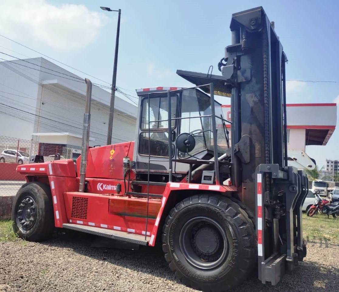 Empilhadeira KALMAR DCF200-12L - 25E207