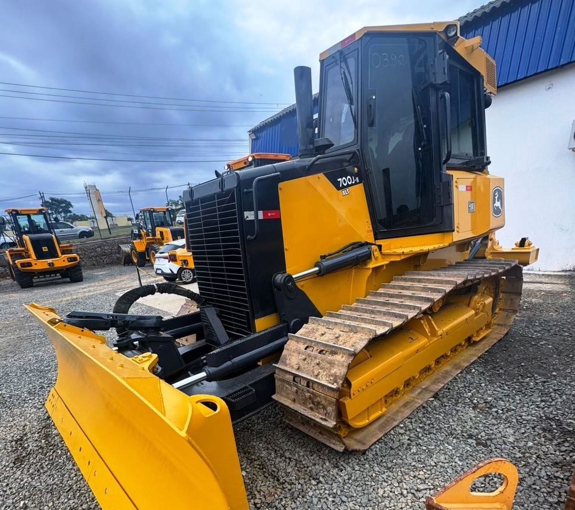 Trator Esteira JOHN DEERE 700J - 25E409