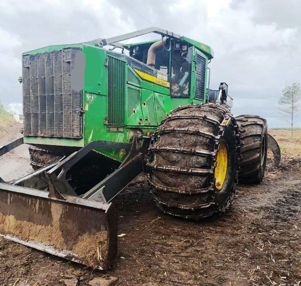 Skidder JOHN DEERE 948L2 - 25F201