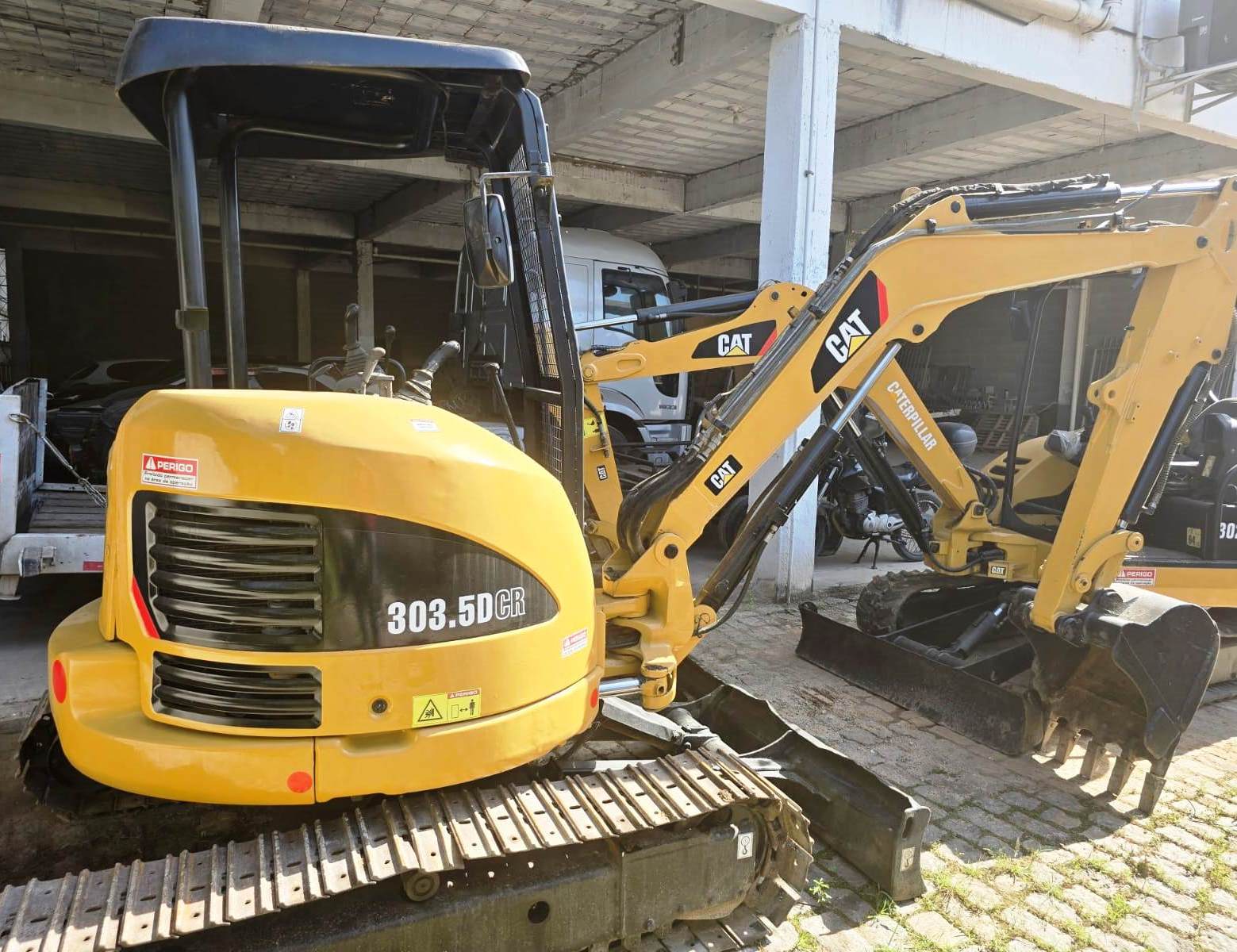 Mini Escavadeira CATERPILLAR 303.5D - 25F211
