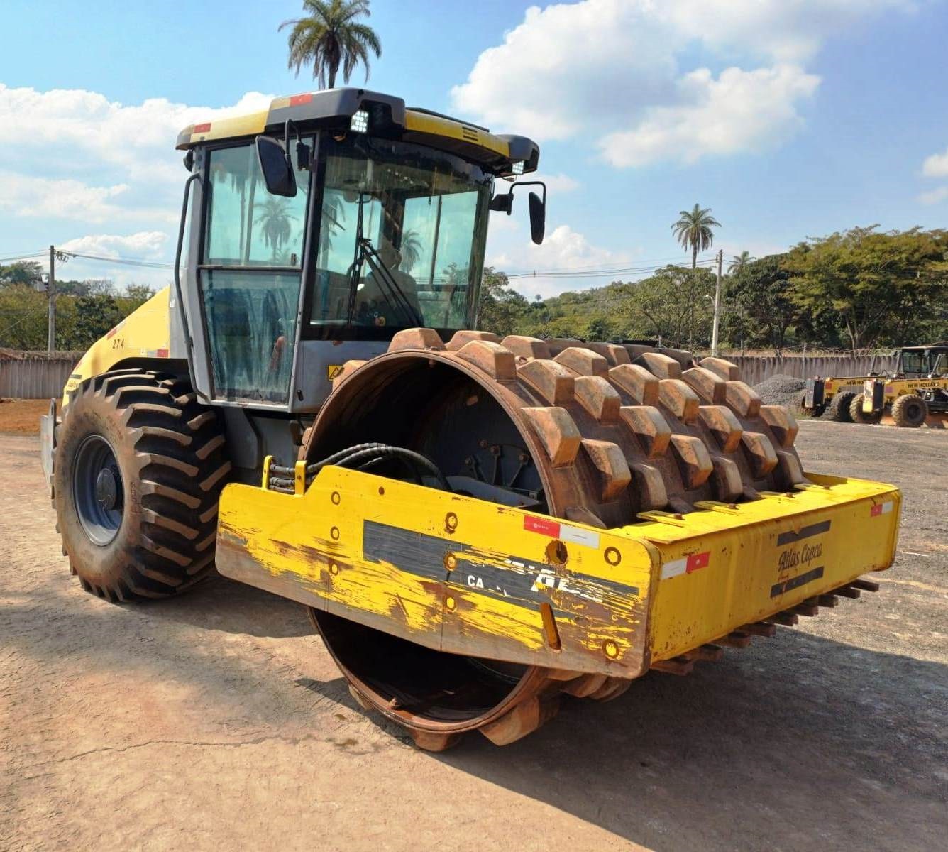 Rolo Compactador ATLAS COPCO CA250 - 25F213