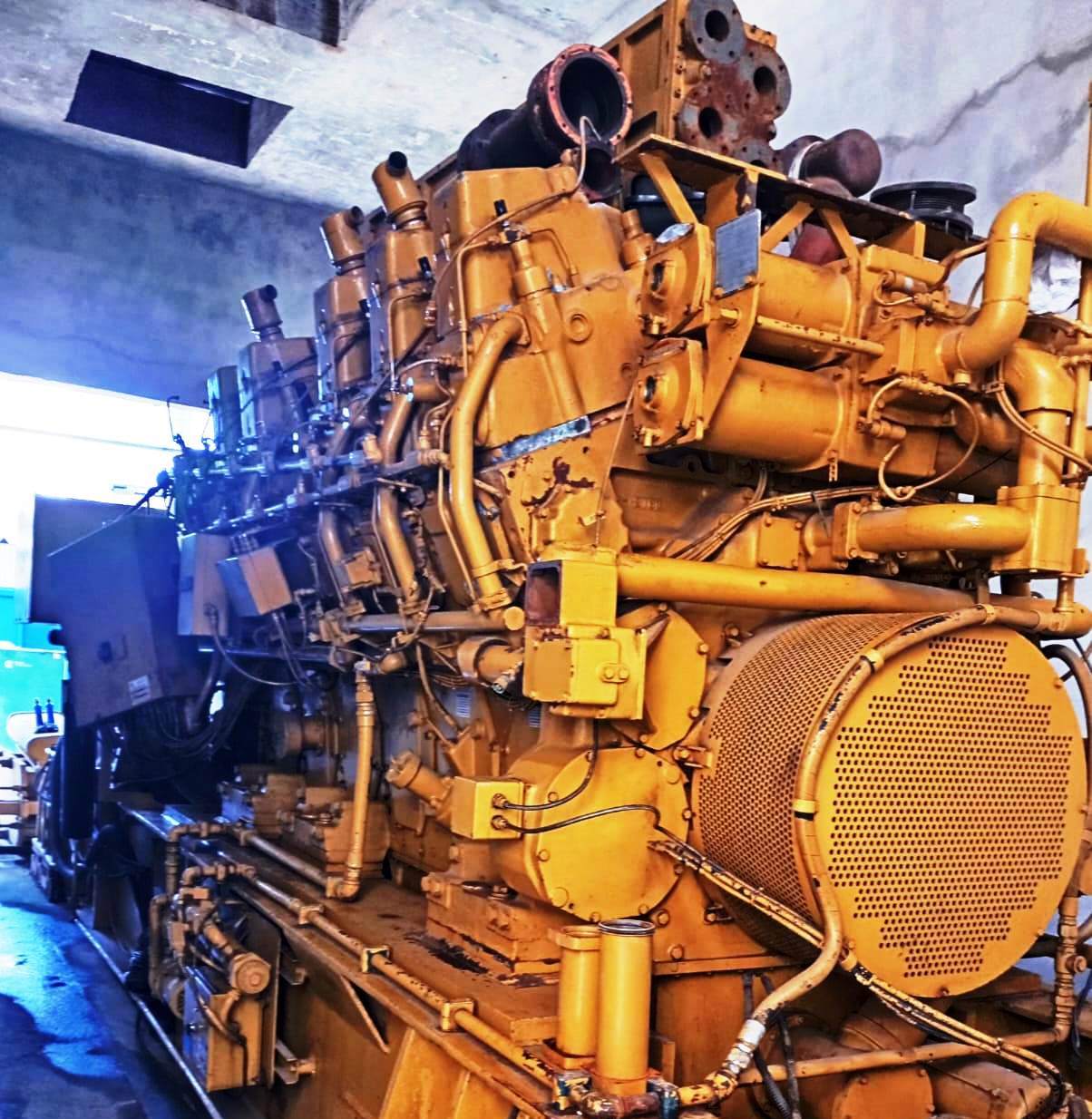 Grupo Gerador CATERPILLAR G3612 - 25F215