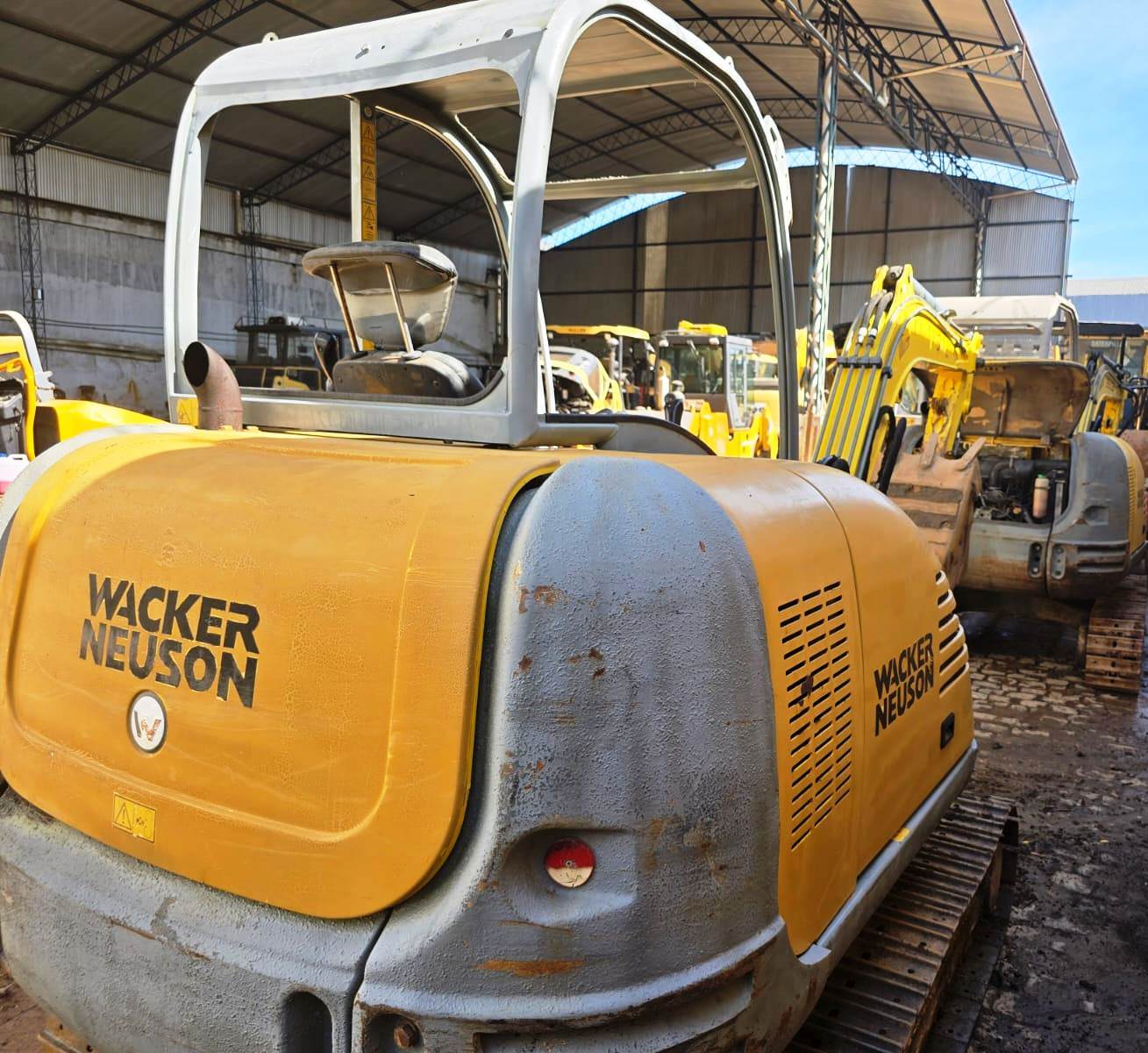 Mini Escavadeira WACKER NEUSON 3503 - 25F219