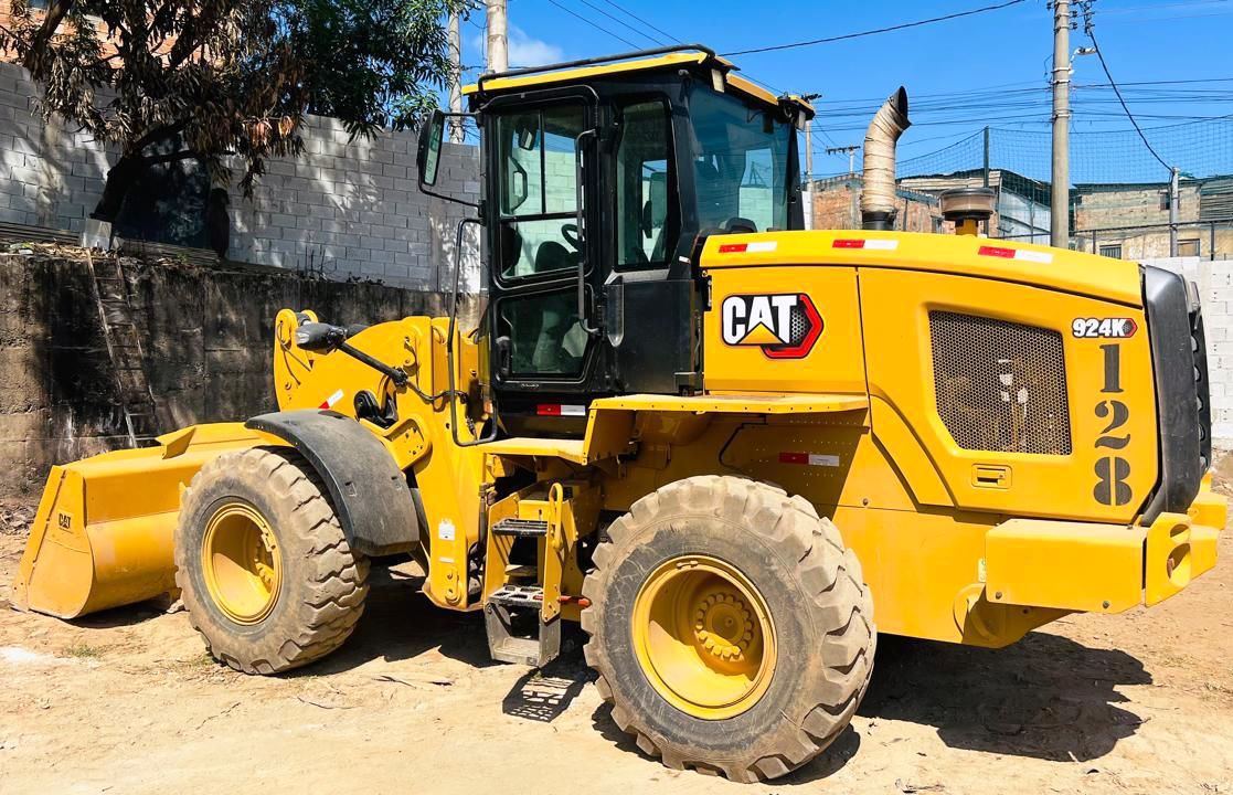 Carregadeira Pneu CATERPILLAR 924K - 25F411