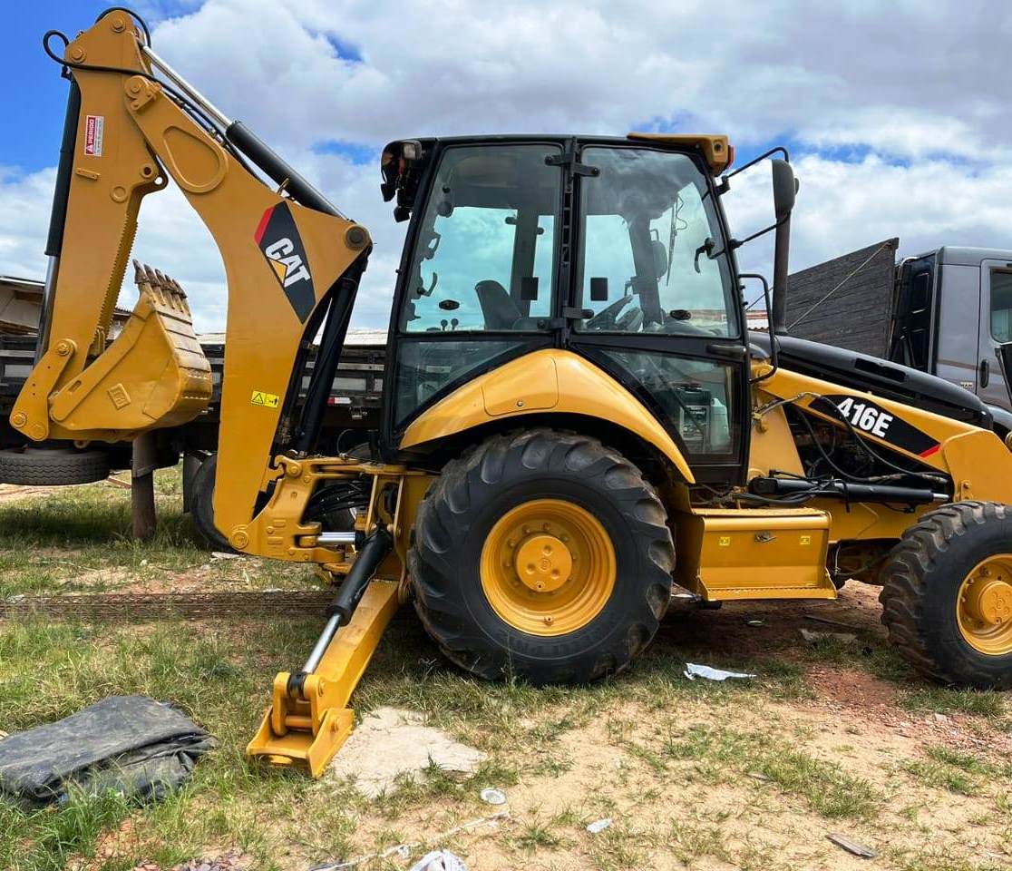 Retro Escavadeira CATERPILLAR 416E - 25G105