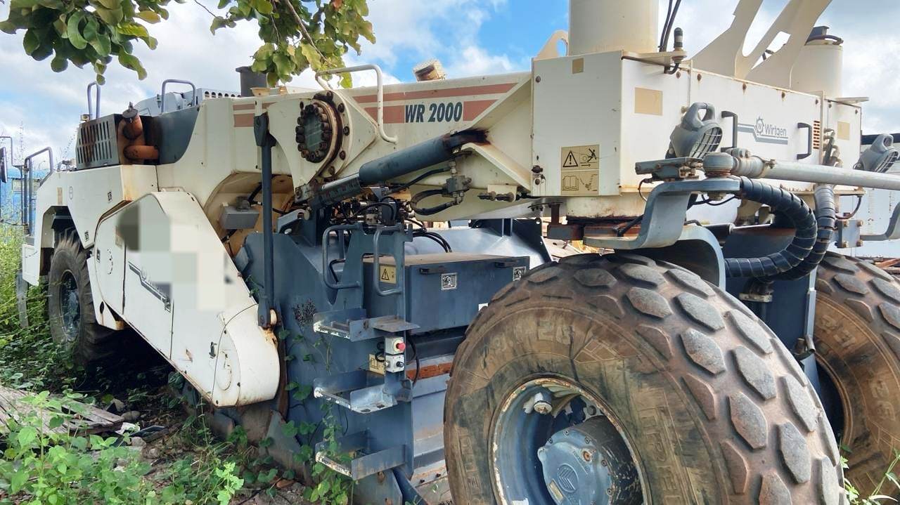 Recicladora WIRTGEN WR2000 - 25G106