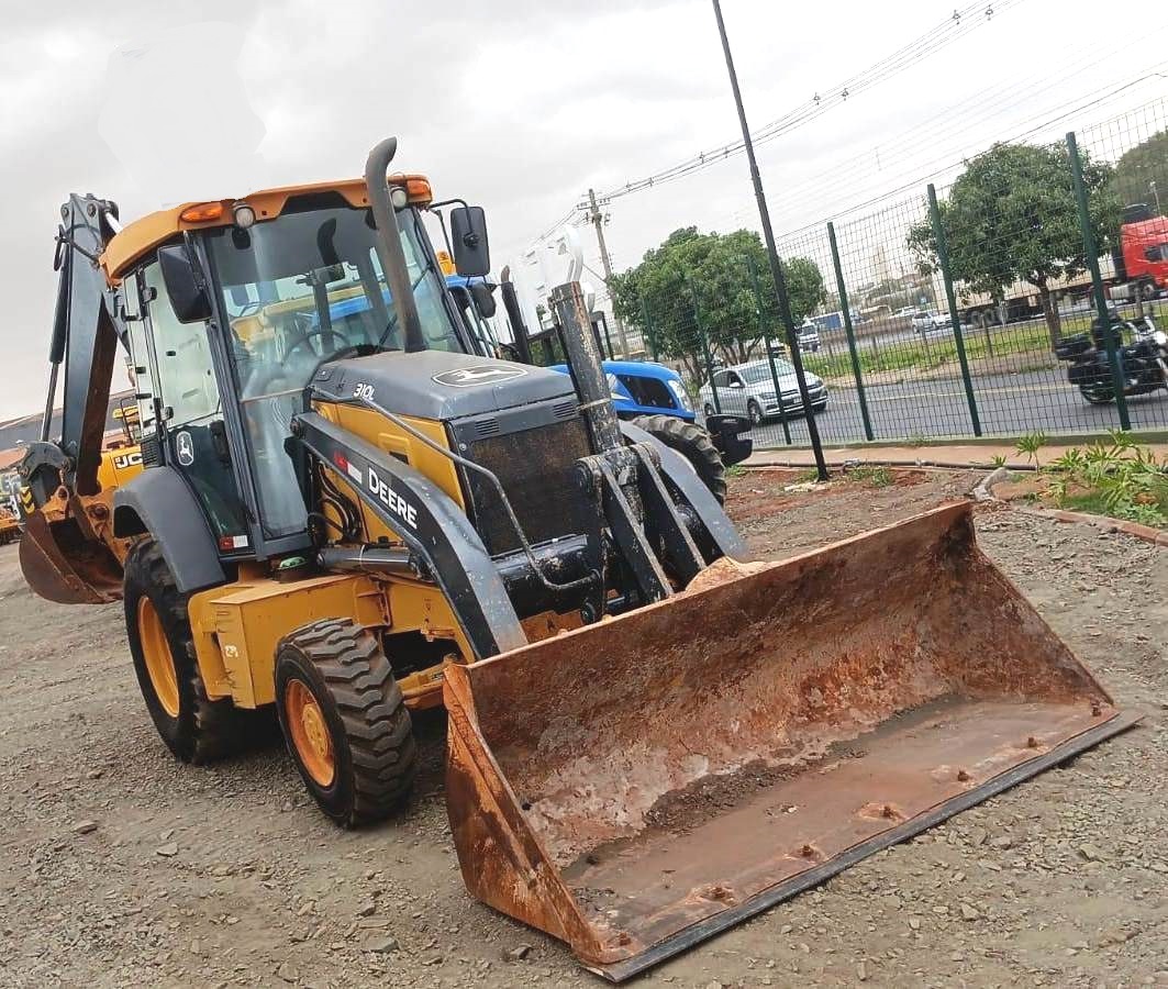 Retro Escavadeira JOHN DEERE 310L - 25G118
