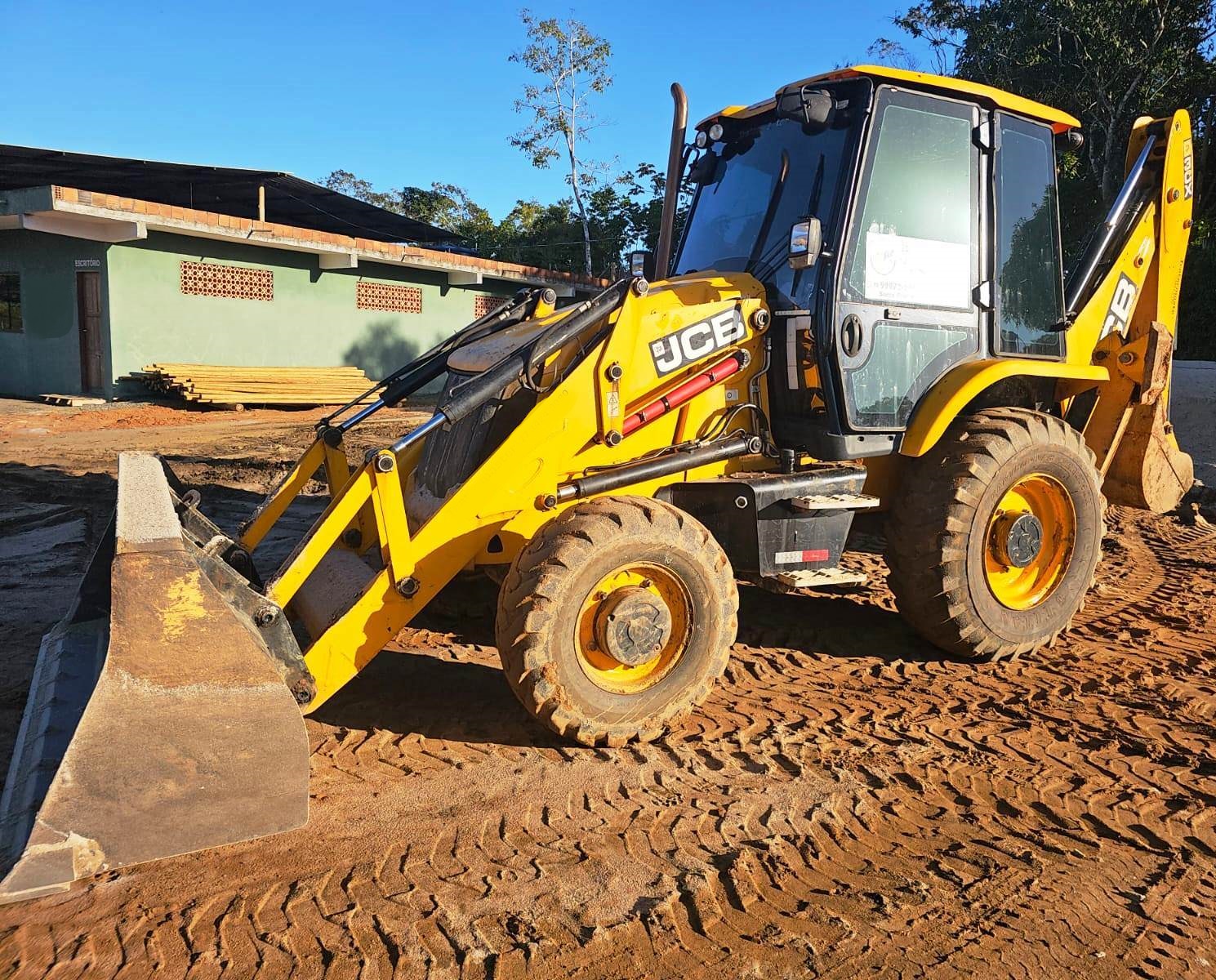 Retro Escavadeira JCB 3CX - 25G302