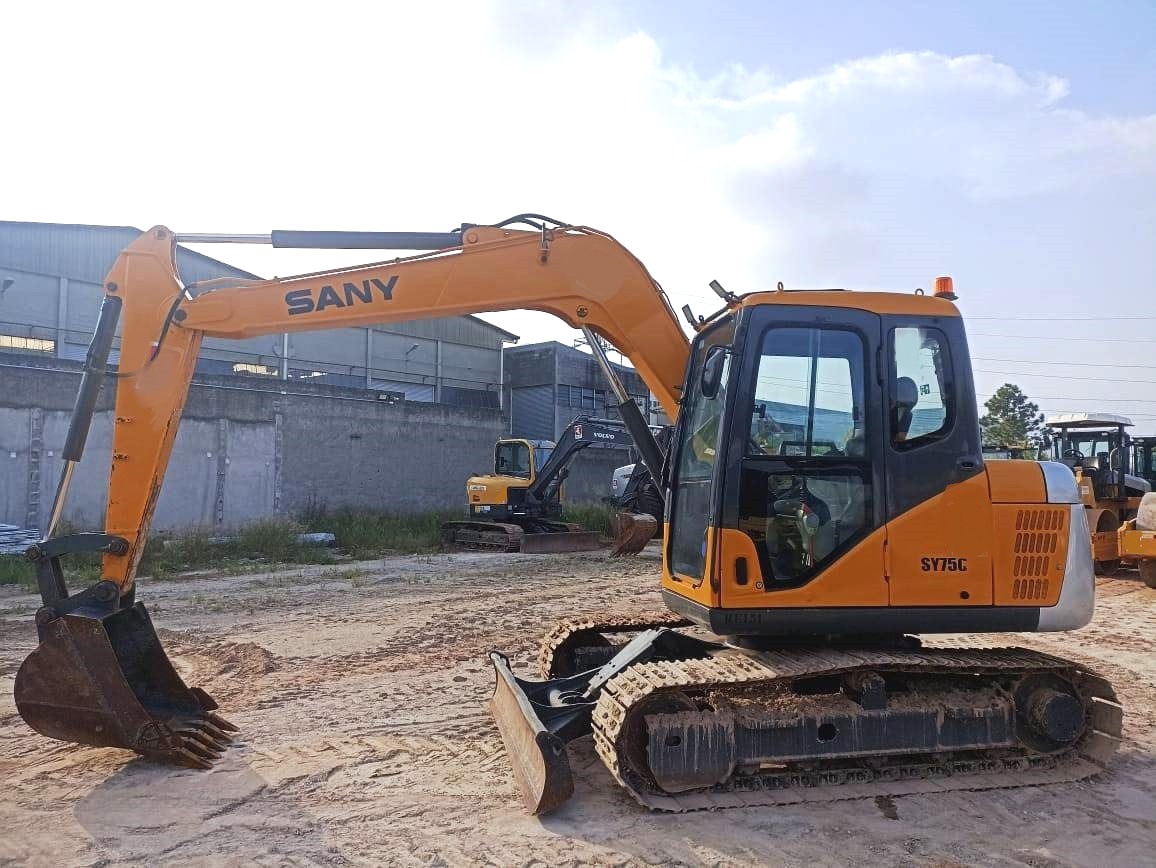 Mini Escavadeira SANY SY75C - 25G401