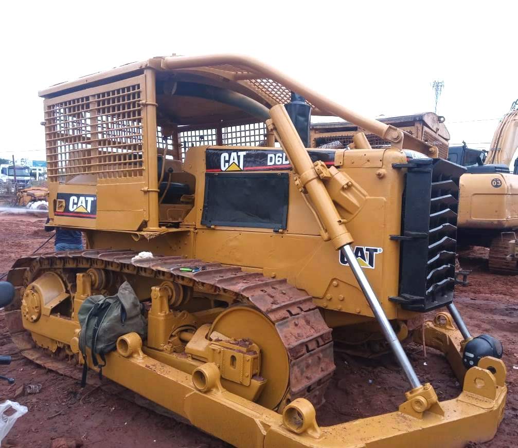 Trator Esteira CATERPILLAR D6DDD - 25G503