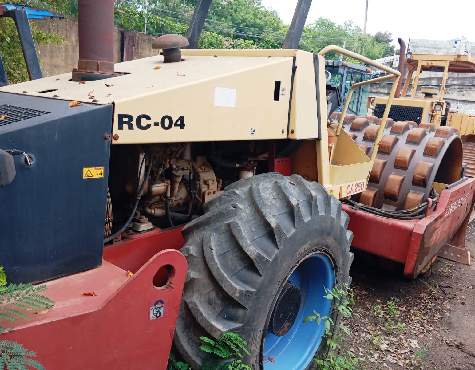 Rolo Compactador DYNAPAC CA250 - 25H104
