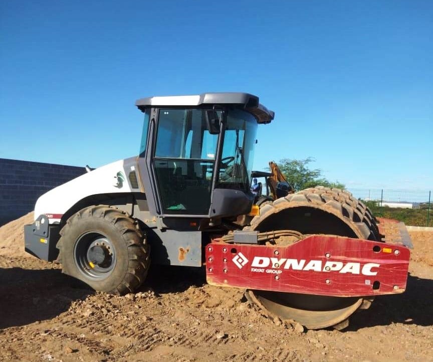 Rolo Compactador DYNAPAC CA25 - 25H106
