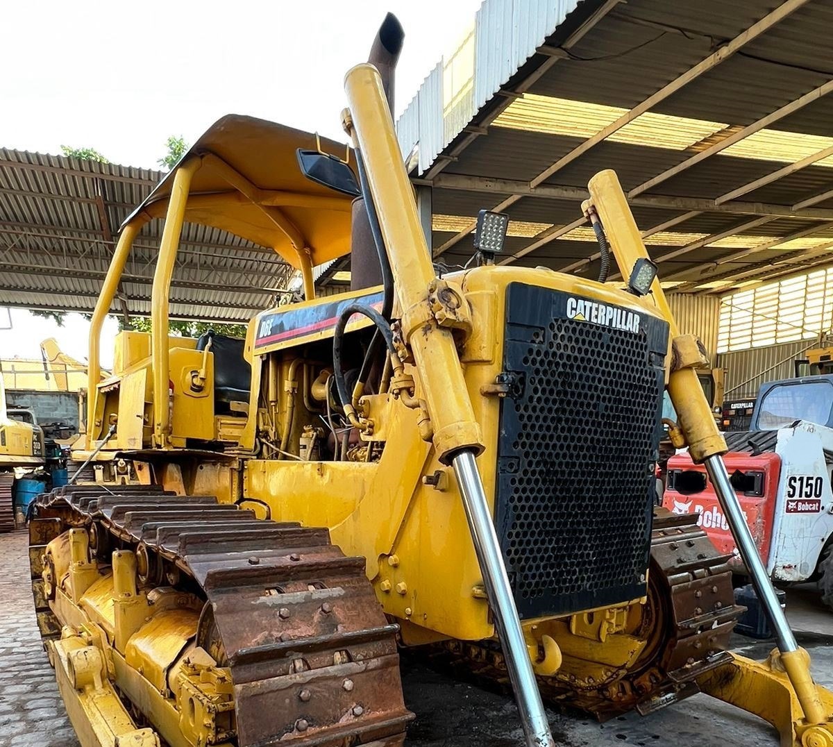 Trator Esteira CATERPILLAR D6EPS - 25H114