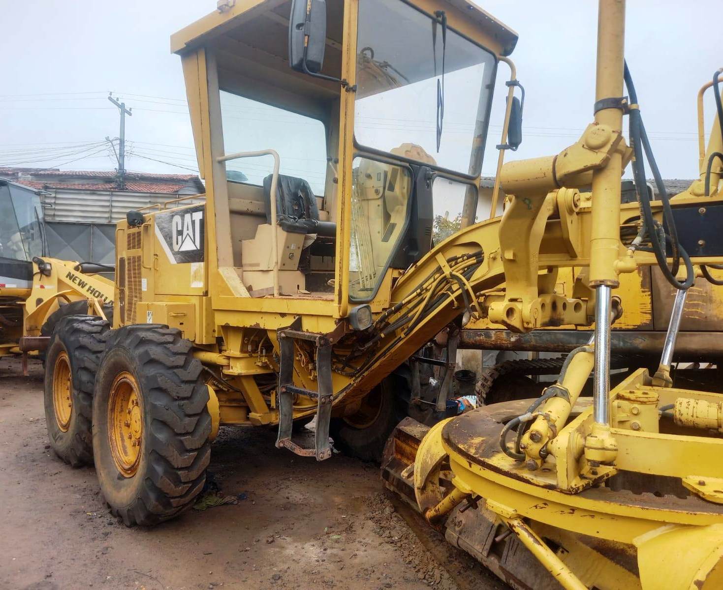 Motoniveladora CATERPILLAR 120H - 25H210