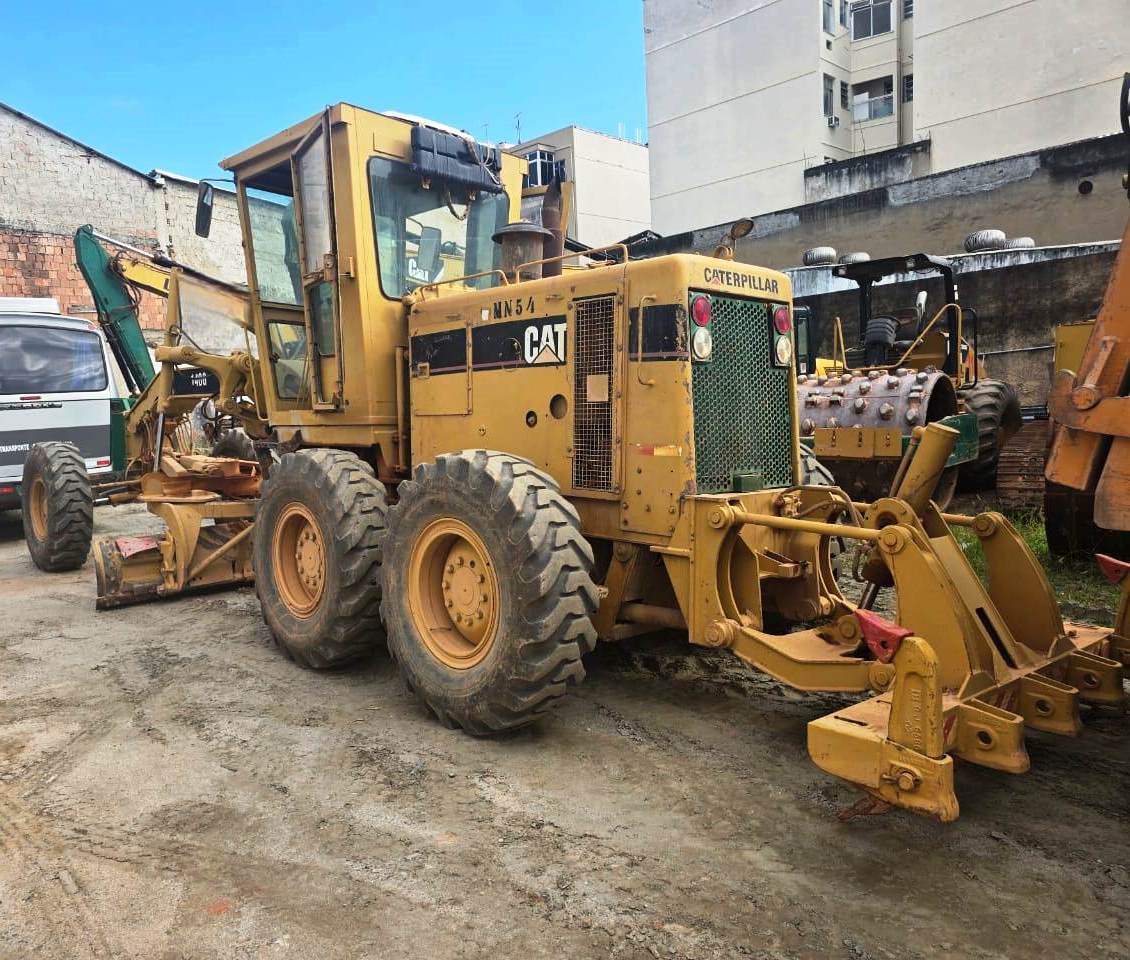 Motoniveladora CATERPILLAR 140G - 25H215