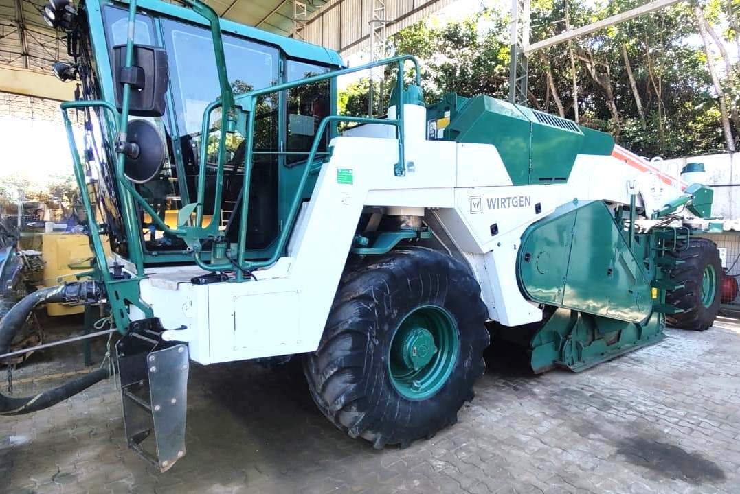 Recicladora WIRTGEN WR200 - 25H306
