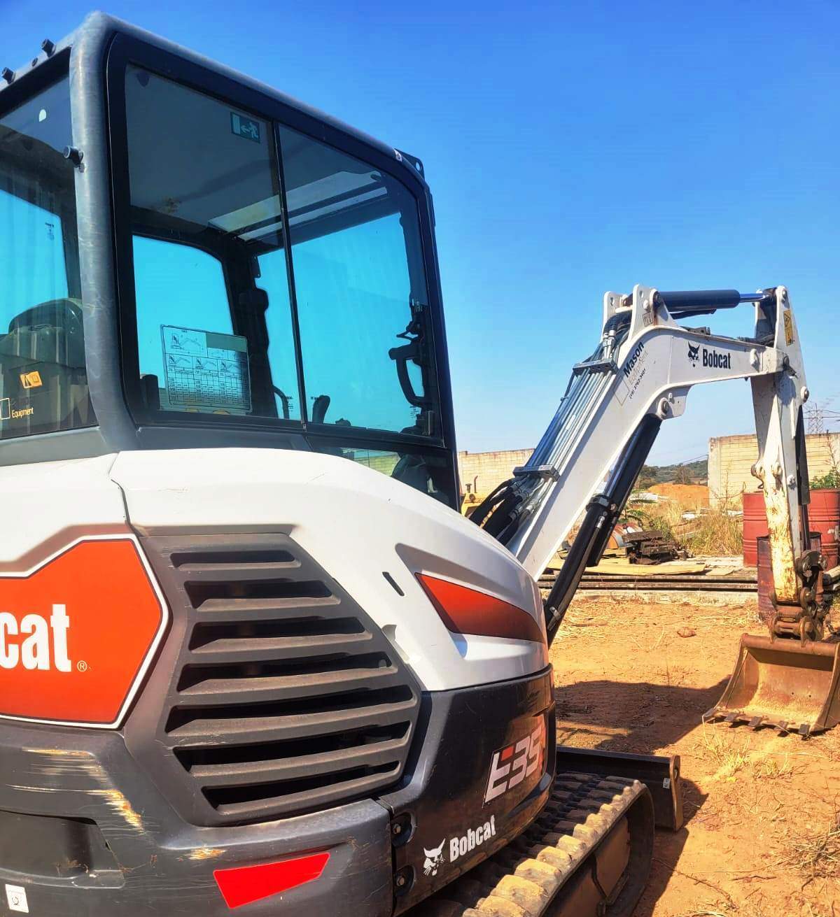 Mini Escavadeira BOB CAT E35Z - 25J210