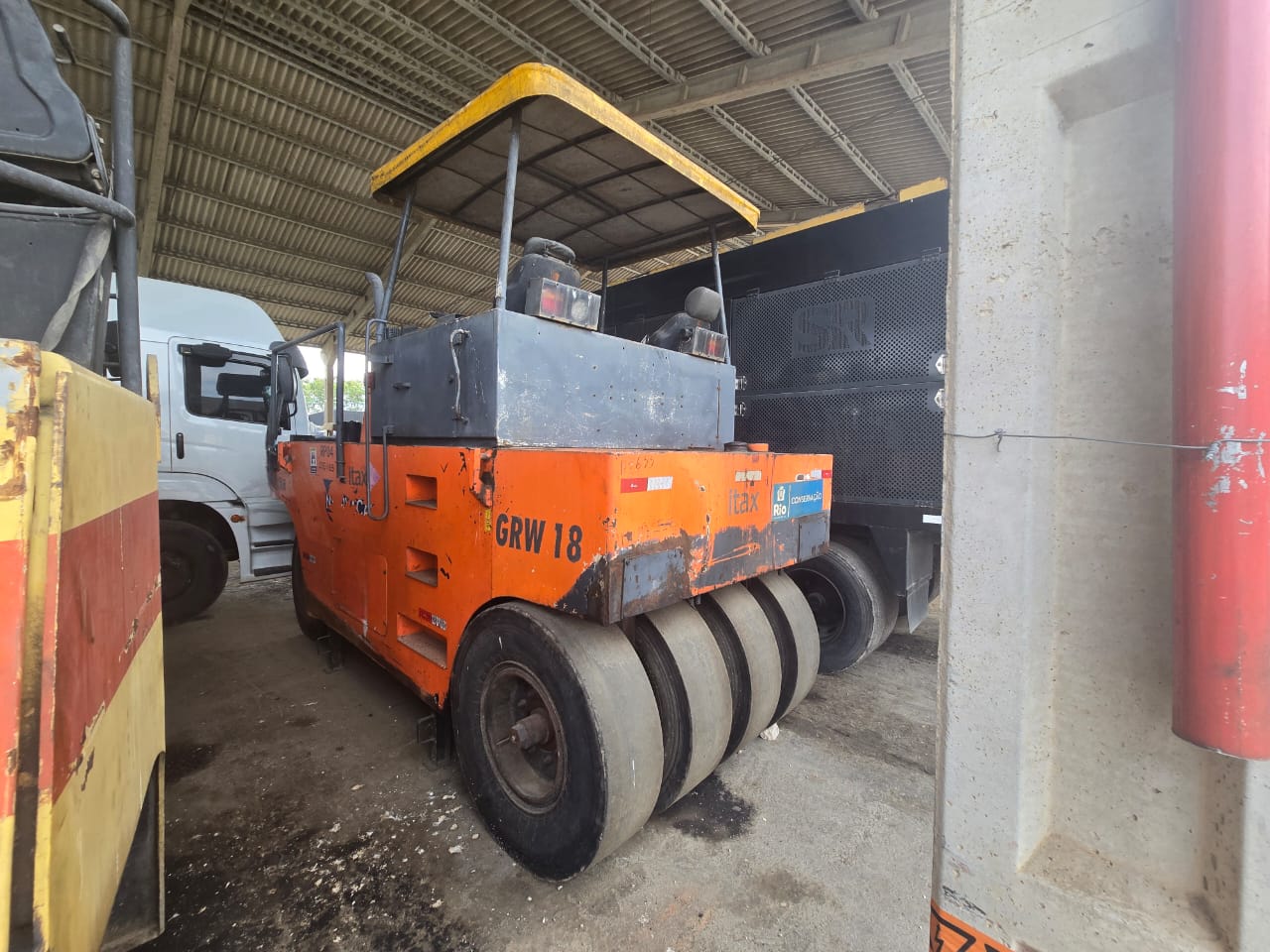Rolo Compactador HAMM GRW18 - 25J309
