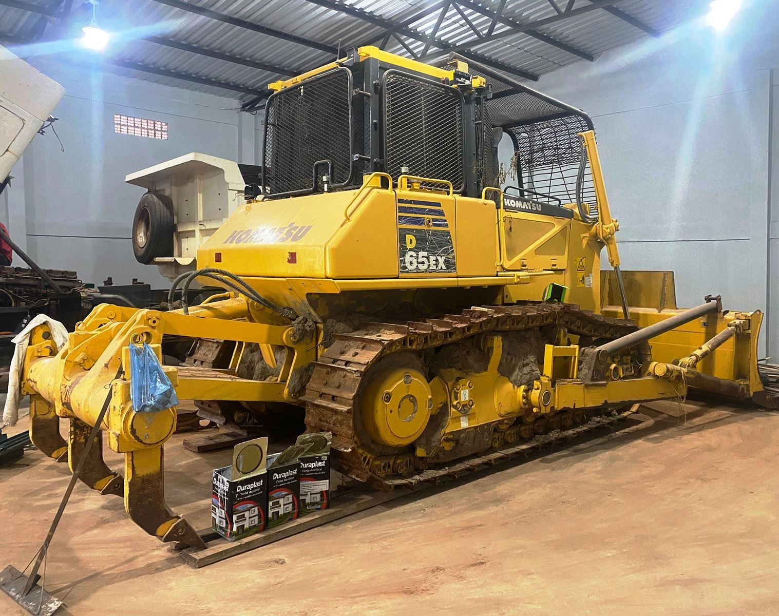 Trator Esteira KOMATSU D65 - 25J409