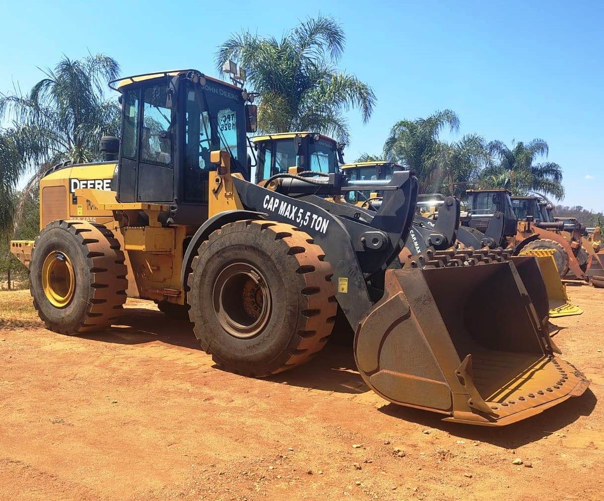 Carregadeira Pneu JOHN DEERE 644K - 25K108