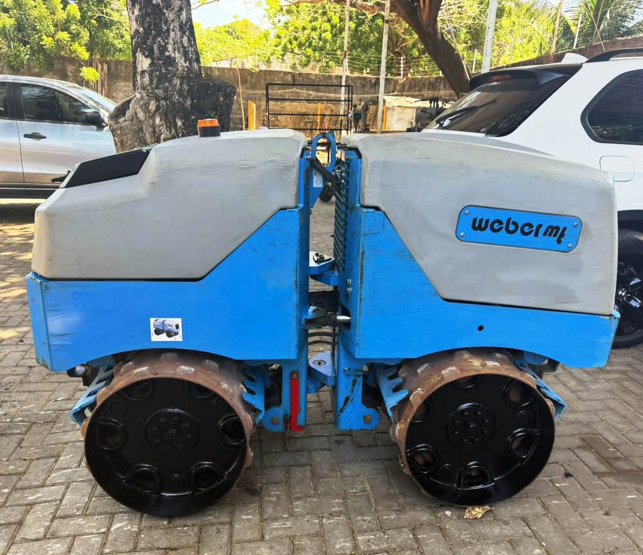 Rolo Compactador WEBER MC85 - 25K205