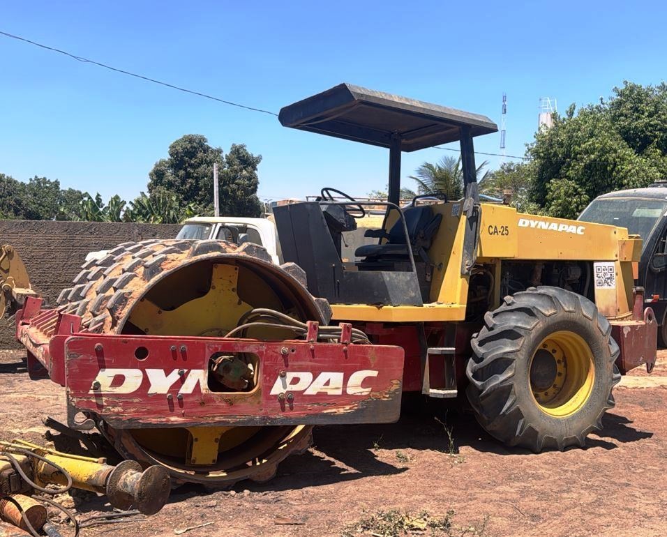 Rolo Compactador DYNAPAC CA25 - 25K305