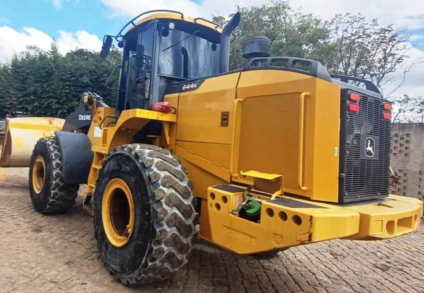 Carregadeira Pneu JOHN DEERE 644K - 25K407