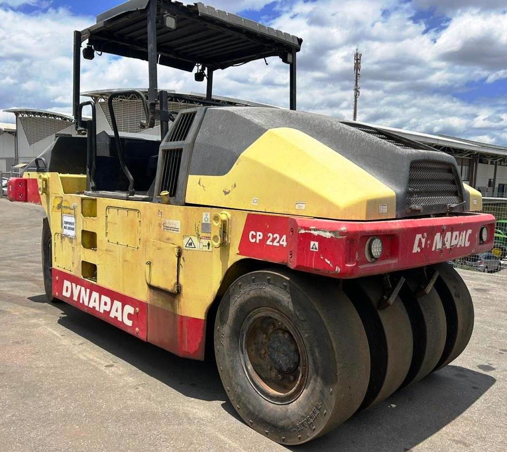 Rolo Compactador DYNAPAC CP224 - 25K502