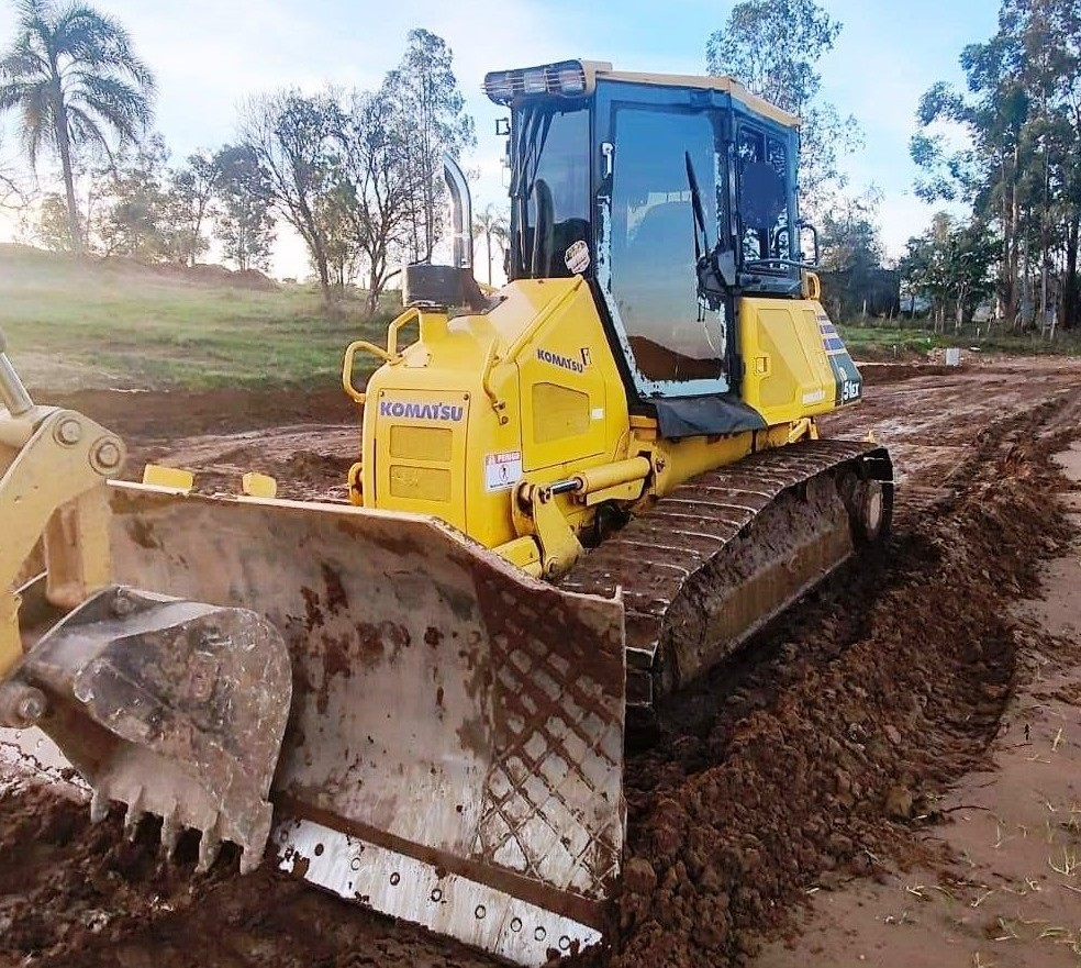 Trator Esteira KOMATSU D51 - 25K520