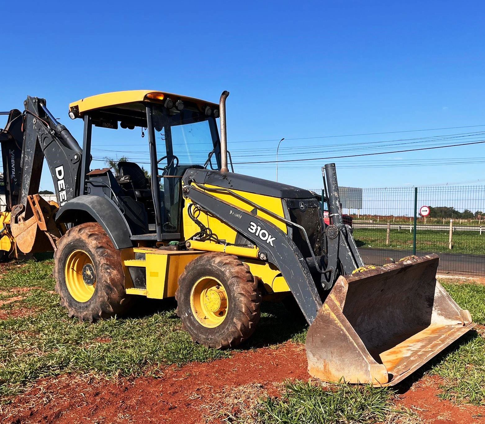 Retro Escavadeira JOHN DEERE 310K - 25K524