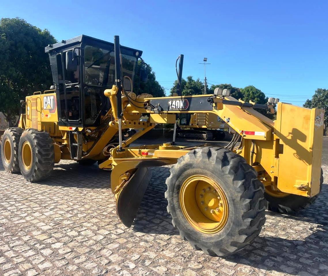 Motoniveladora CATERPILLAR 140K - 25L113