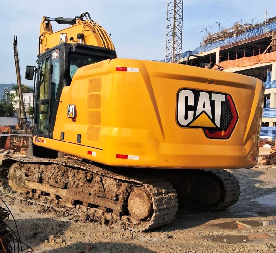 Escavadeira CATERPILLAR 320GC - 25L203