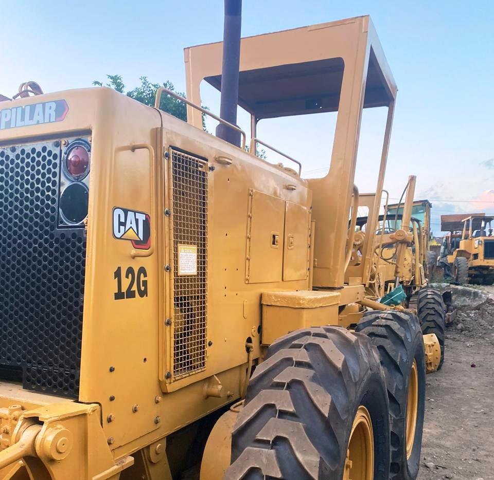 Motoniveladora CATERPILLAR 12G - 25L410