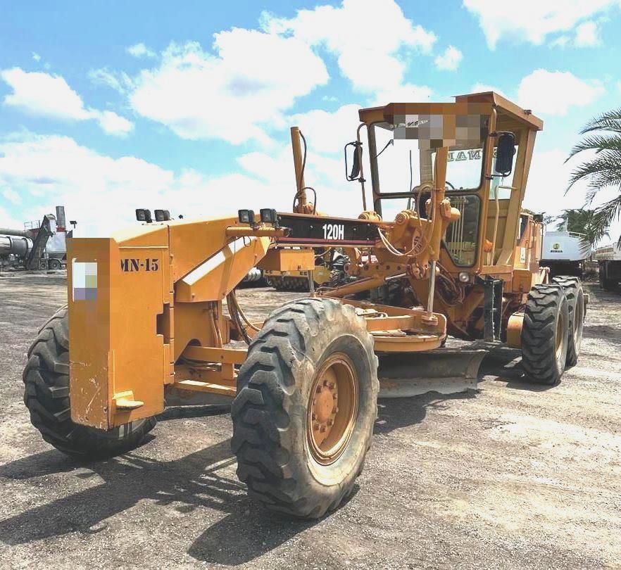 Motoniveladora CATERPILLAR 120H - 25L413