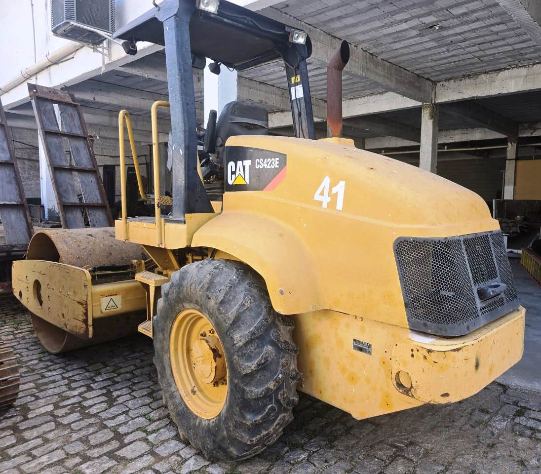 Rolo Compactador&nbsp;CATERPILLAR&nbsp;CS423E - 25M202